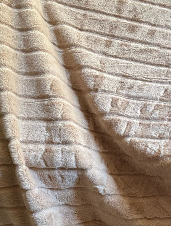 Boon Derby Double Sided Faux Fur Throw fabrics