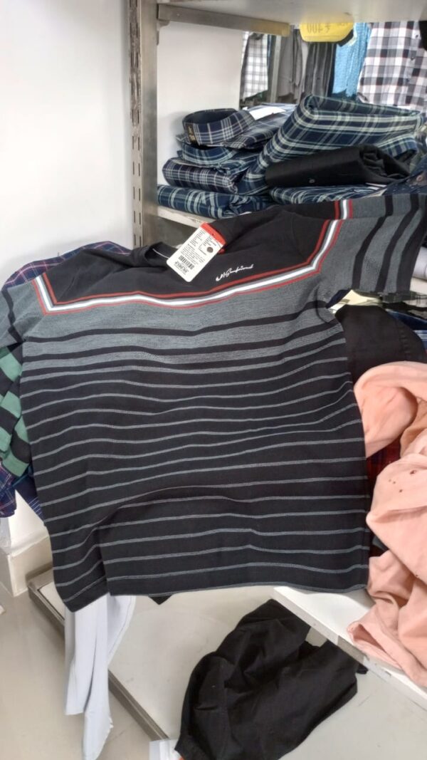Men's Simple Grey-Black T-Shirt - Image 2